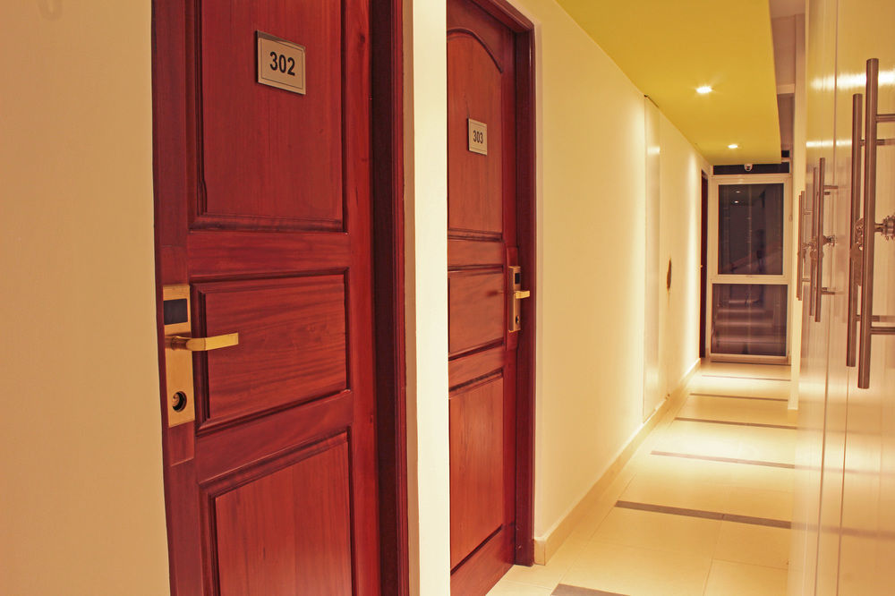 Thilhara Days Inn Colombo Eksteriør billede