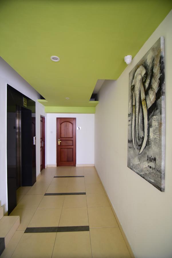 Thilhara Days Inn Colombo Eksteriør billede