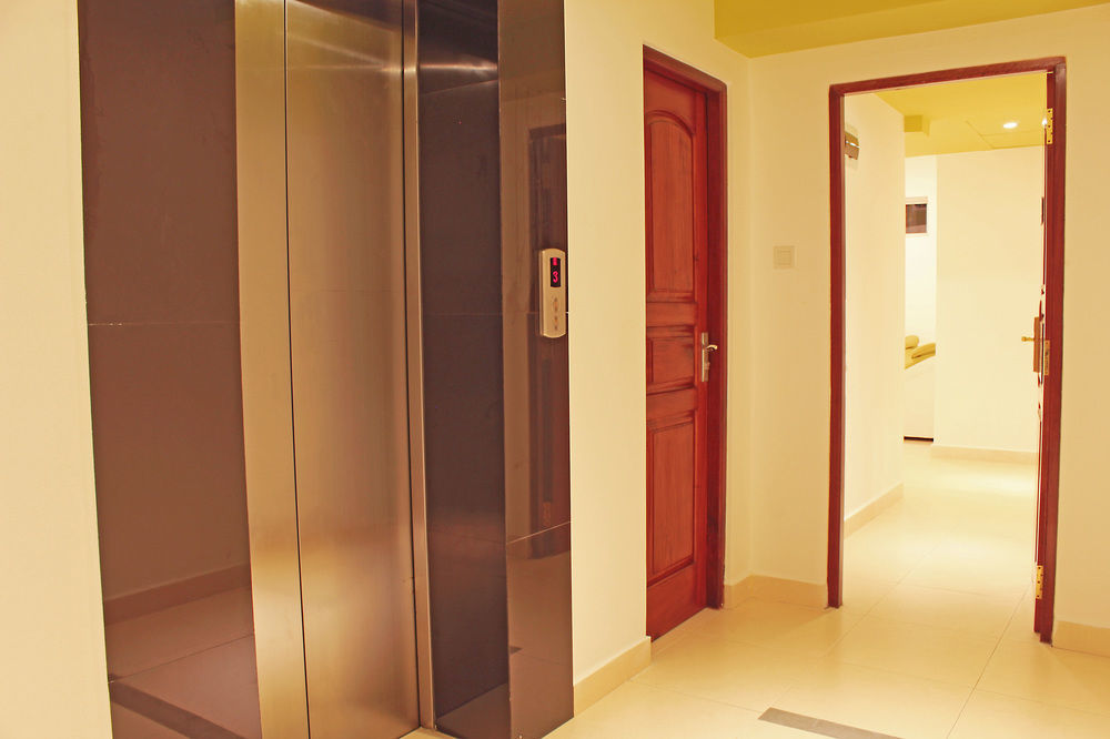 Thilhara Days Inn Colombo Eksteriør billede