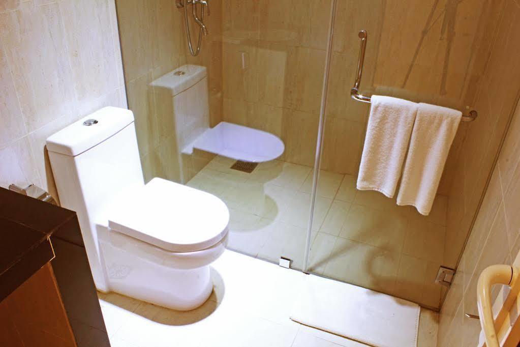 Thilhara Days Inn Colombo Eksteriør billede
